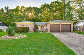 8 Mi to Downtown Little Rock Home with Patio
